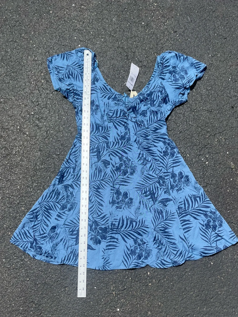 NWT Women’s Roxy Blue Floral Leaf Dress - Size Small - Picture 9 of 10